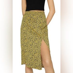 BCBGeneration Midi-Skirt Size 2